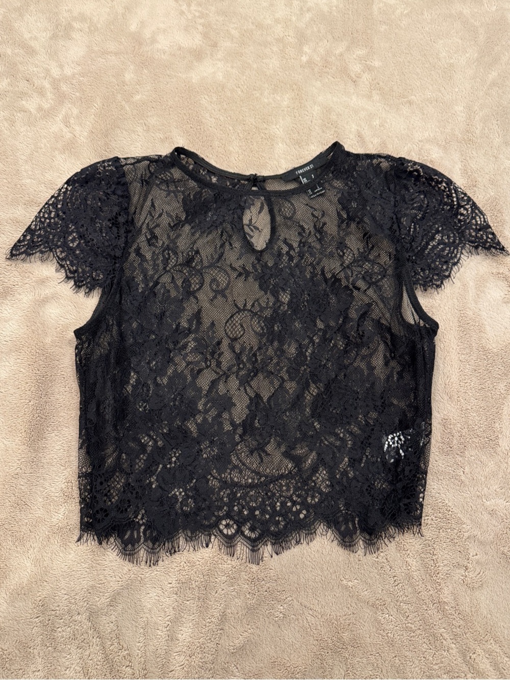 NEW | Forever 21 Black Lace Cap Sleeve Crop Top